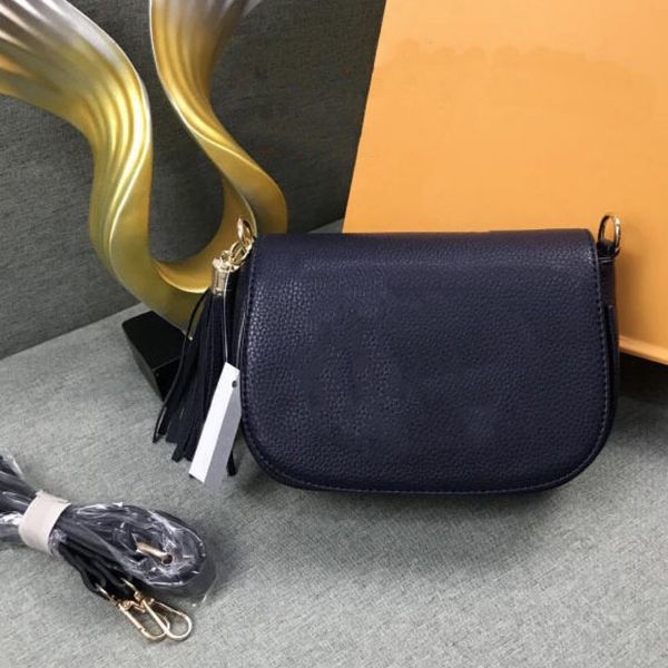 

2020 handbag fashion ladies shoulder bag classic retro wind atmosphere diagonal black shoulder bag 2 sizes saddle bag calfs#526