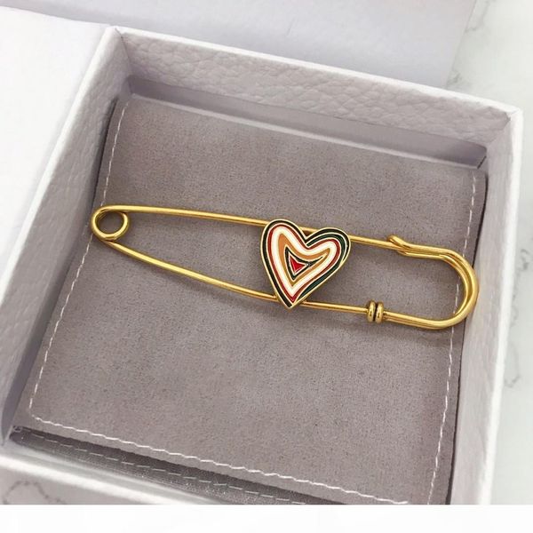 

f explosion fashion love color designer brooch luxury designer jewelry women brooch, Gray