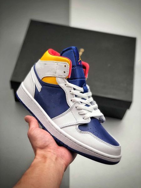

2020new arrive retro casual basketball shoes mid men women shoes white blue yellow size36-46 554724-131