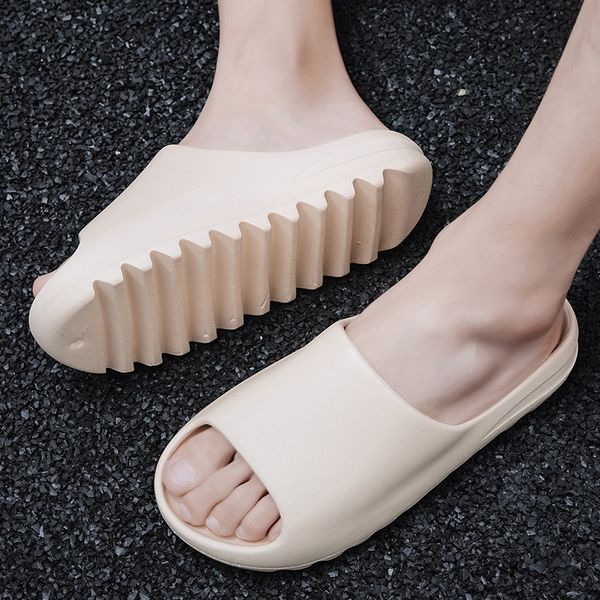 

2020 new coconut hole shoes children's soft bottom mop slippers breathable baotou boys and girls beach slippers one-line mop, Black;red