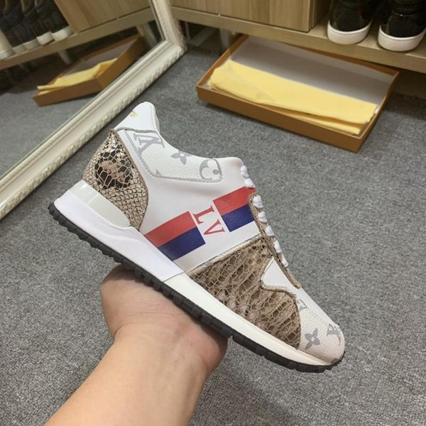 

2020i limited edition luxury design men's leather scrub sneakers, all-match breathable men's casual shoes, men's banquet shoe, Black