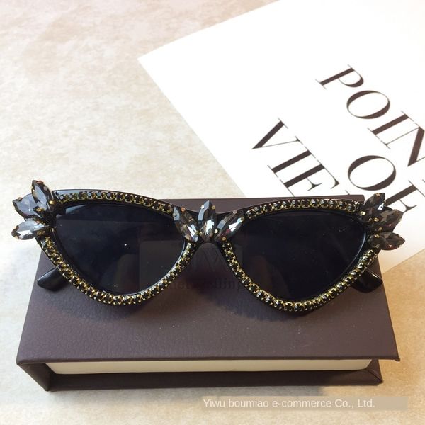 

rewex personalized cat's protective sun sun eye sun women's sunglasses handmade rhinestone glasses exaggerated catwalk show obviou