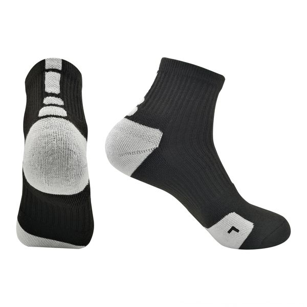 

towel bottom mid-leg sports towel basketball socks breathable sweat-absorbing mid-elite basketball socks, Black