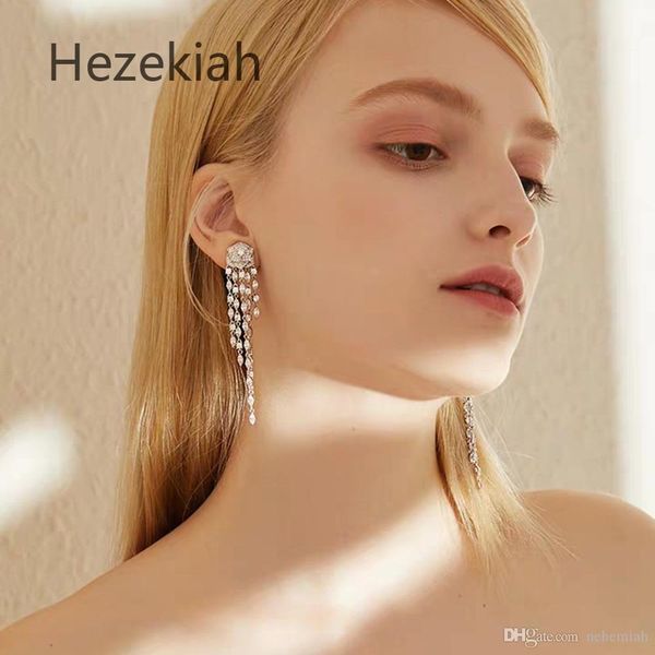 

hezekiah s925 tremella needle tassels rose earrings luxury fashion high-end temperament lady eardrop twinkle celebrities ing, Golden