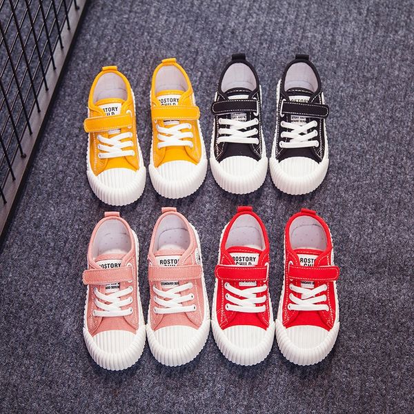 

2020 новых дети тренеров стильного корейской равнины velcro казуального спортивные холст обувь унисекс детские холст обувь, Black