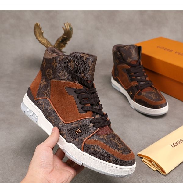 

17 men's designer casual sports shoes, luxury trendy travel casual shoes, sports shoes. fast delivery in original box packaging, Black