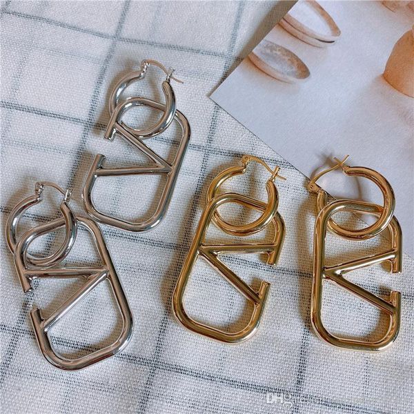 

Hotsale Women Earrings New Fashion Trendy Gold Silver Letter Earrings Hoops for Girls Women for Party Wedding Nice Gift