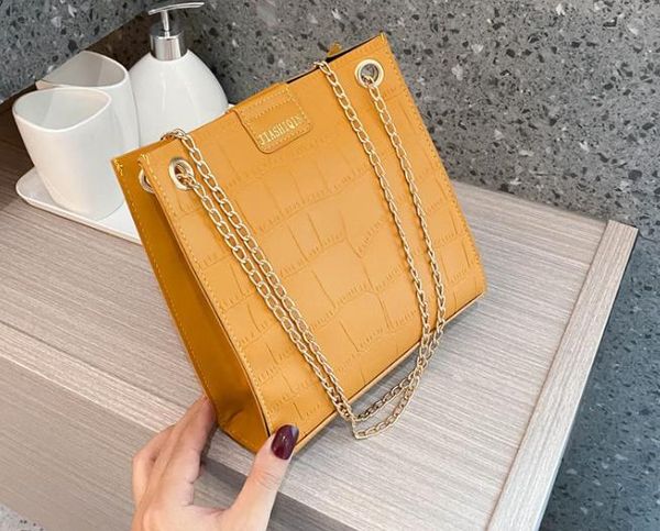 

designer handbag female 2020 texture fashion newset trend chain shoulder bag trend portable crossbody bag