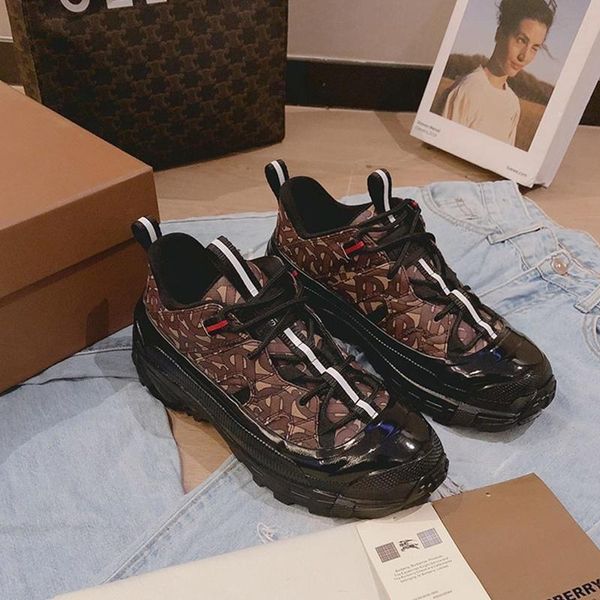 

2020w designer new luxury men's casual sports shoes, men's designer casual shoes of with original box, Black