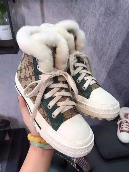 

2019h new fashion high-non-slip boots cotton shoes women's winter plus velvet snow boots female fur one, original box packaging