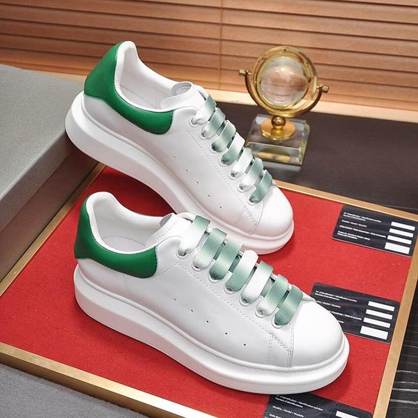 

oversized sneaker men 's shoes comfortable outdoor walking vintage footwears design low lace -up mens shoes manner sc, Black