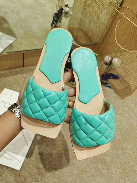

new 2020 summer 10 color the latest leather slippers luxury matte leather checked women shoes open-toed women flat heel sandals beach shoes, Black