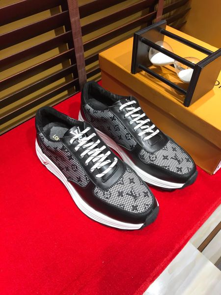 

2020 limited edition leather men's outdoor casual shoes large size fashion wild lace up sneakers low-comfortable breathable tide sh, Black
