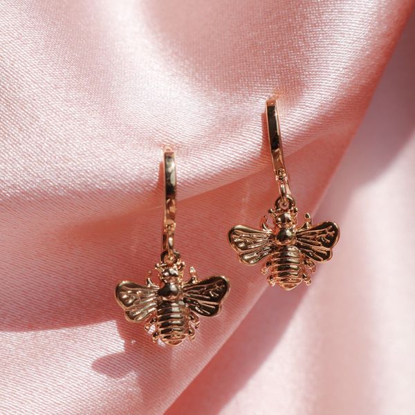 

huitan fashion cute bee shape women earring gold/silver color available daily holiday wear stylish jewelry simple honeybee drop