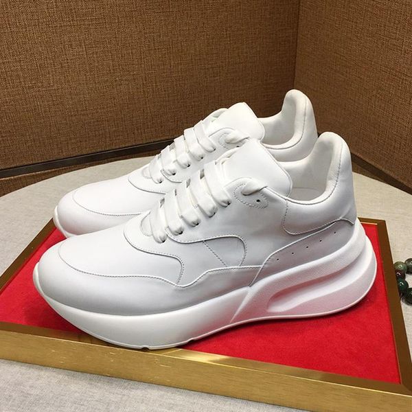 

fashion oversized runner mens shoes sports luxury outdoor walking comfortable lace-up design mens shoes manner schuhe, Black