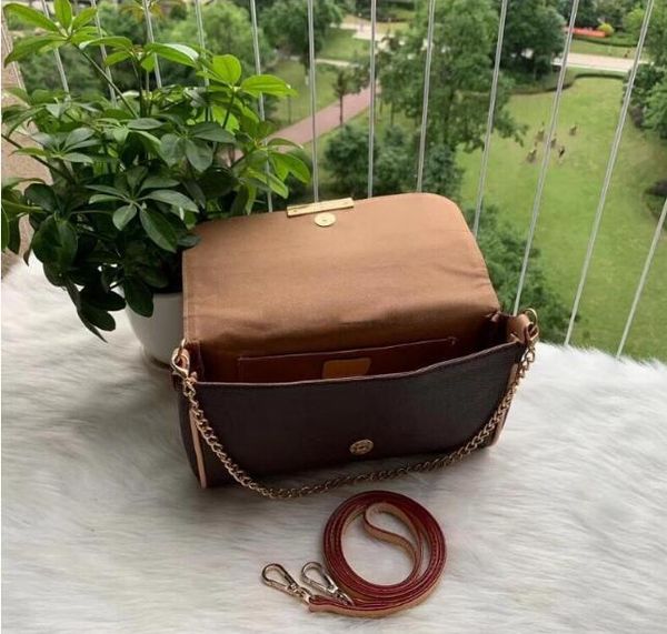 

deliveryeurope and america brand women's handbag fashion women messenger bag rivet single shoulder bag female
