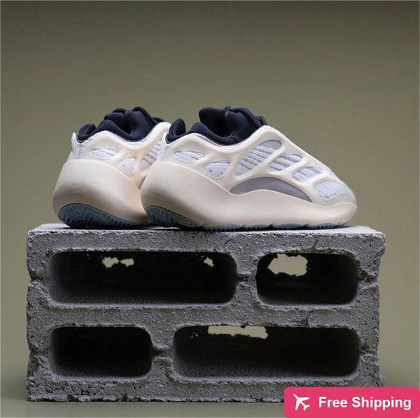 

впђк originals 700 v3 azael fw4980 кане ђ кѬоовки мђжин женин wave runner glow in the dark ађе