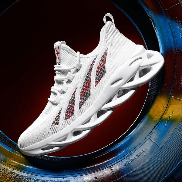 

lightweight men sneakers breathable mesh sports running shoes white new outdoor large size thick soles platform men shoes 39-46