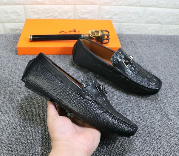 

2020-2019r custom tide brand men's leather casual business shoes, fashion bean bean lazy shoes, original box packaging, size: 38-44