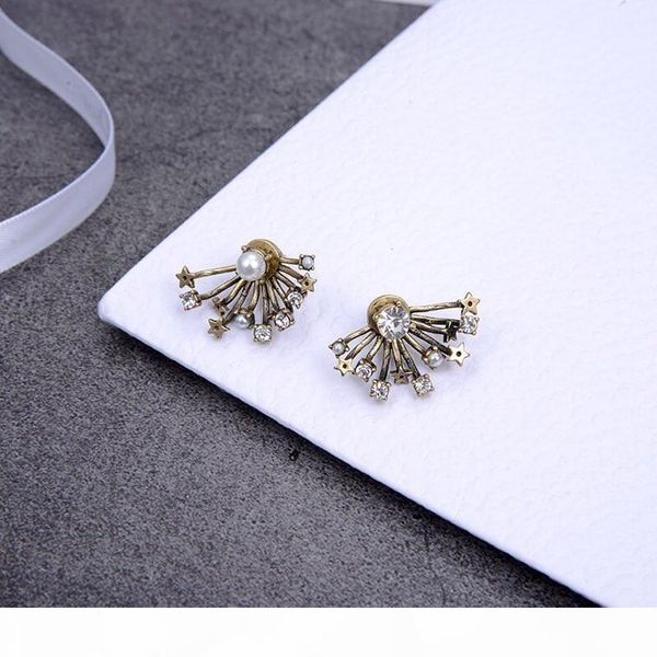

e new stud earrings exquisite fashion wild firework women 's earrings, Golden