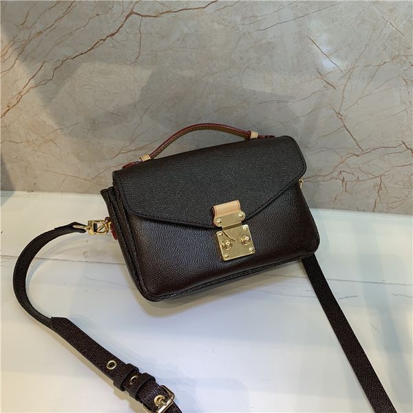 

2020 fashion classic lady shoulder bag, simple cross-body bag, factory direct wholesale, global transportation