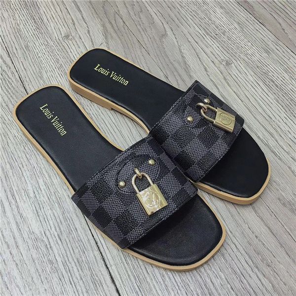 

designer metal lock style slippers check printing flip flops for men women leather flat heel ladies l̴v louÃ¬s vuÃ¬tton sliders sandals 6, White