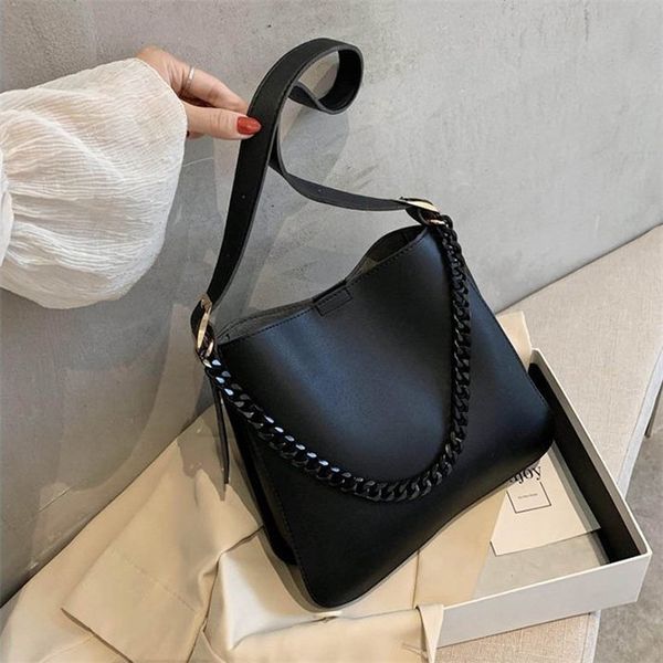 

fashion big name luxury female bag new simple large capacity solid color wild casual shoulder messenger bucket bag
