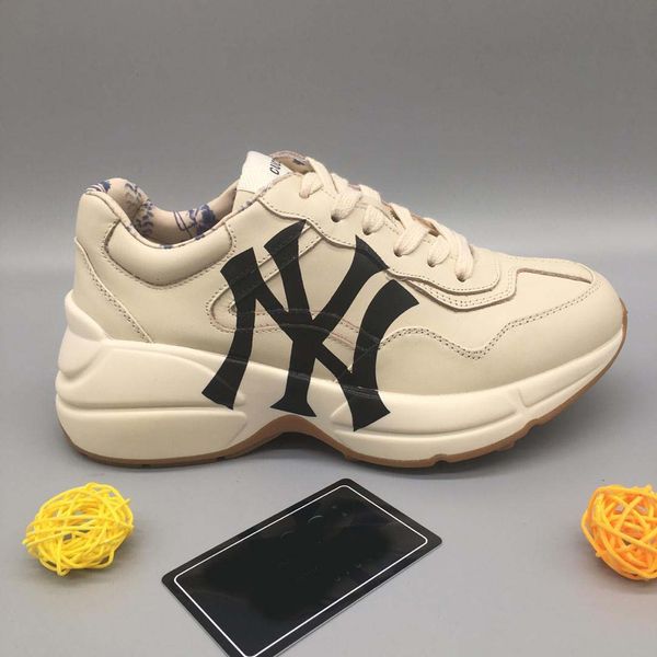 

fashion brand strawberry designer shoes men women designer sneakers rhyton vintage casual shoes, Black;red