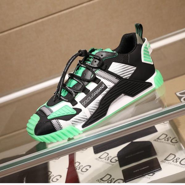 

2020 brand designer high-quality men's casual sports shoes, outdoor casual shoes, with original box packaging size 38--45. 0038, Black