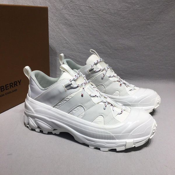 

2020olx menmen casual comfortable hiking sneakers hiking travel shoes outdoor survival adventure shoes original packaging and box delivery, Black