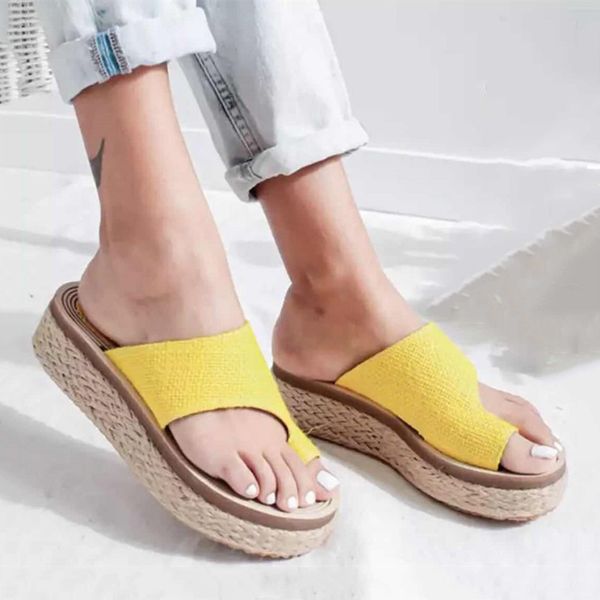 

2020 new spring summer round toe rope split toes thick bottom platform slippers women shoes fashion tide, Black