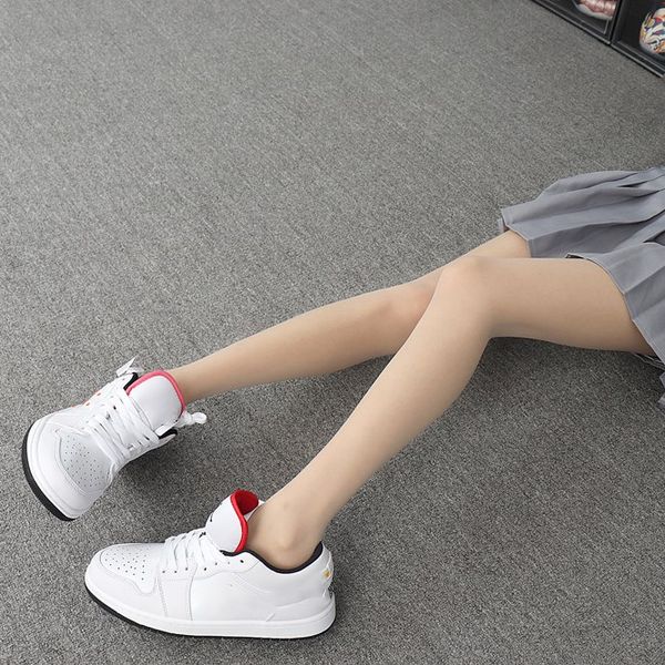 

jumpmen 1 low white multi color cw7009-100 with white multi color black trainers new designer sneaker schoenen size 36-47, White;red