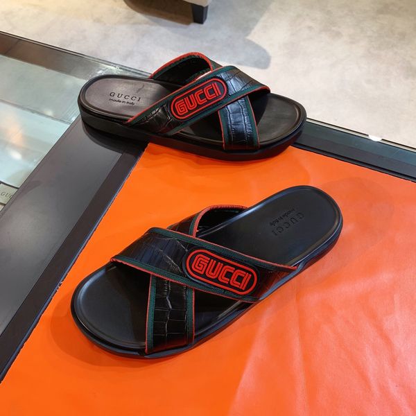 

2020 latest leather casual slippers men's casual shoes fashion trend comfortable shoe size 38-45 type 39745400627a