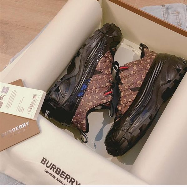 

2020qg designer new luxury men's casual sports shoes, men's designer casual shoes of with original box, Black