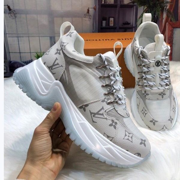 

271 new designer luxury women's casual fashion shoes, women's outdoor casual shoes, high-quality materials, with original box, Black