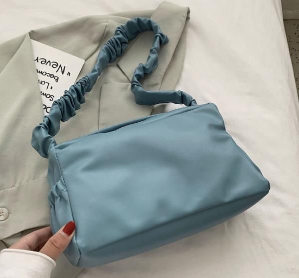 

all-match designer bags female 2020 popular new foreign style portable fold single shoulder messenger bag