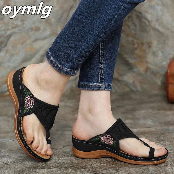 

women slippers clip toe floral embroidery beach sandals ladies summer shoes flats platform female flip flop pu walking footwear, Black