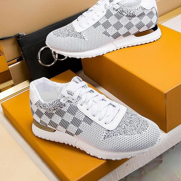 

breathable men shoes footwears 2020 fashion sports trainers with original box running shoes for men run away sneaker casual luxury drop ship
