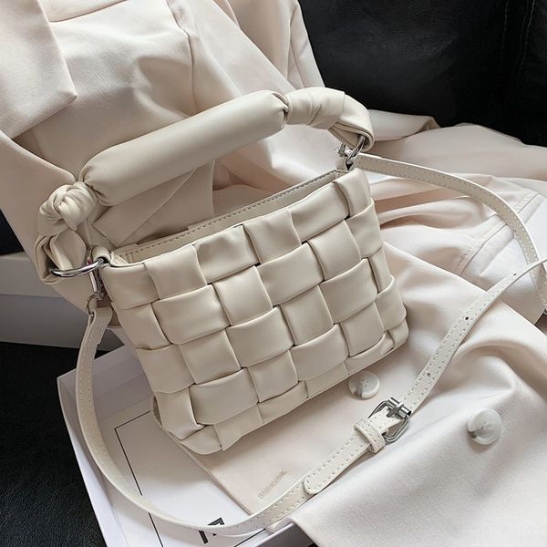 

woven mini cloud satchel satchel soft niche bucket bag 2020 new knot cute portable shoulder messenger bag trendy, White