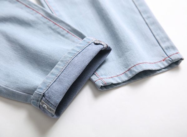 

2020..32.34famous men jeans hole zipper men jeans casual men pants light blue casual hip hop mens designer sweatpants32..38