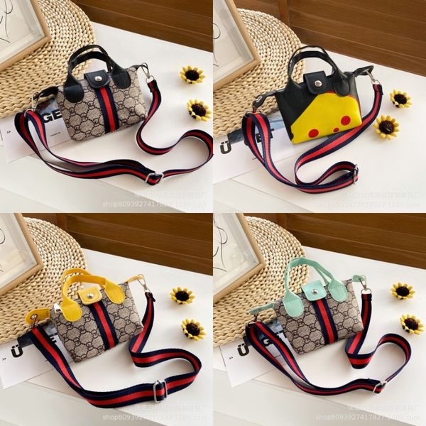 

2020 canvas new childrens coin purse baby mini shoulder bag cute princess messenger bags suede small bags for kids girl p#218, Black