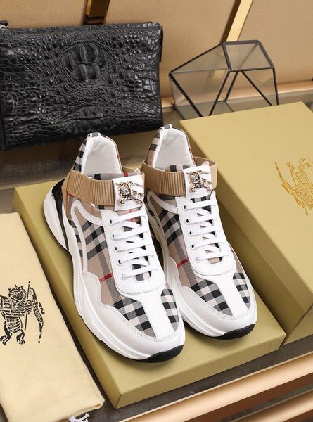 

2020qd menmen casual comfortable sports jogging shoes all-match trend shoes outdoor jungle hiking shoes original packaging and box delivery, Black