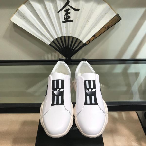 

2020-2019a summer new style brand personality men's leather low-casual shoes, high-quality fashion wild lace-up sneakers, size: 38