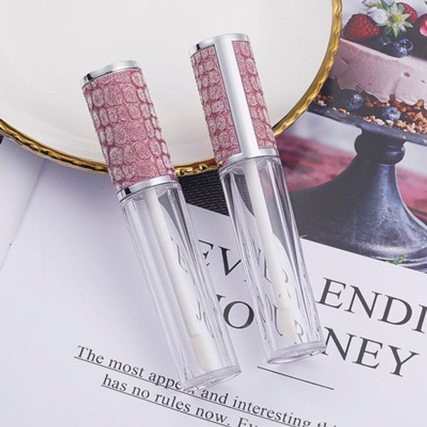 

empty round lip gloss tube high grade clear plastic lip gloss containers filling bottle cosmetic packaging container