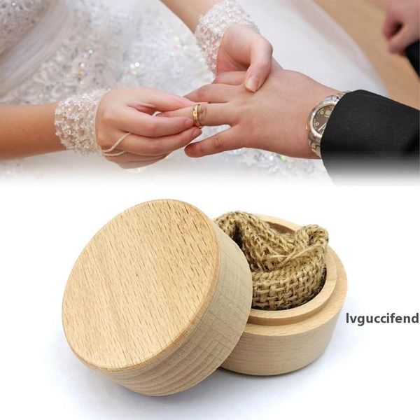 

round wooden engagement ring box jewelry display storage case for wedding ring beech box 20 cm*9 cm
