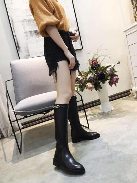 

2019u tide brand women's shoes autumn and winter new fashion high tube strap low with martin boots chain ornaments wild women's bo