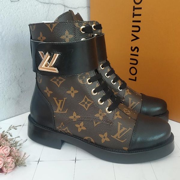 

2020 printed stripes short boots hook loop leather womens motorcycle boots,fashion personality wild womens martin boots size 35-42 0006, Black