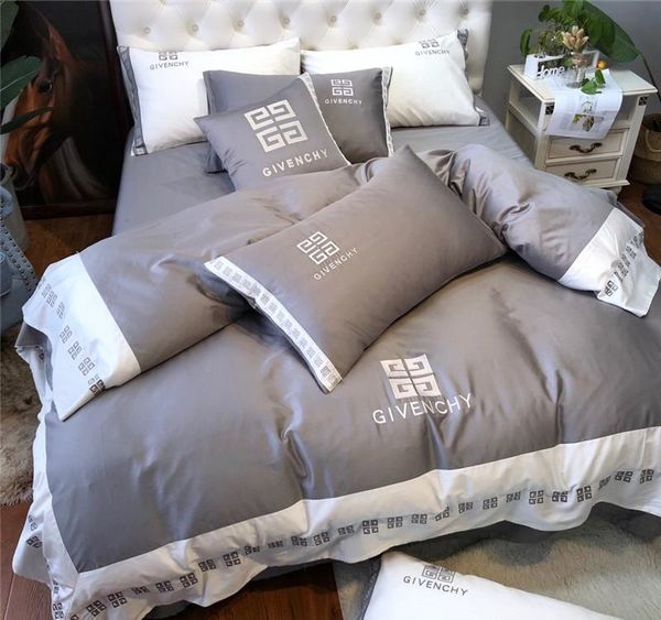 

grey color design bedding suit letter 4g embroidery logo high-end bed cover for europe and america men and women