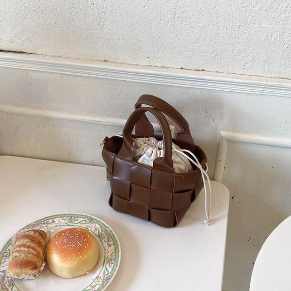 

горячей продажа женщина мини ковш сумка мода crossbody сумка pu тканой сумка девушка малый пляж сумка