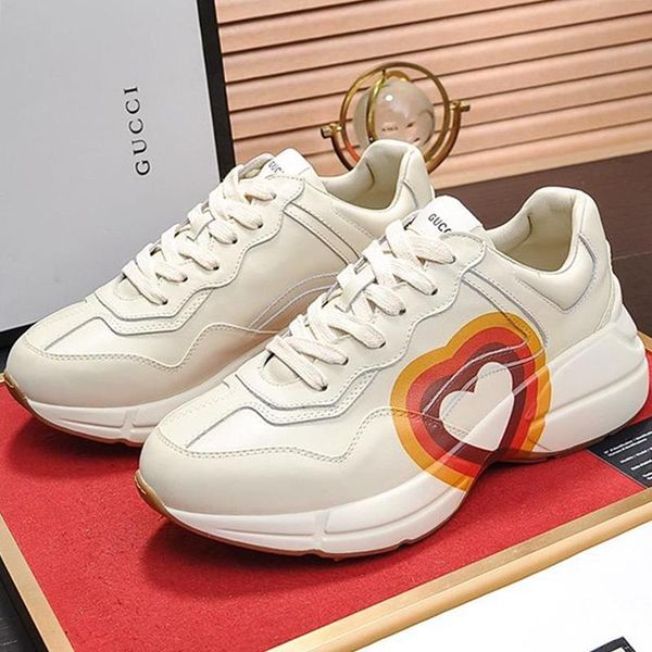 

new mens shoes sneakers with box breathable male sneakers classic trainers luxury design scarpe da uomo rhyton leather sneaker luxury design
